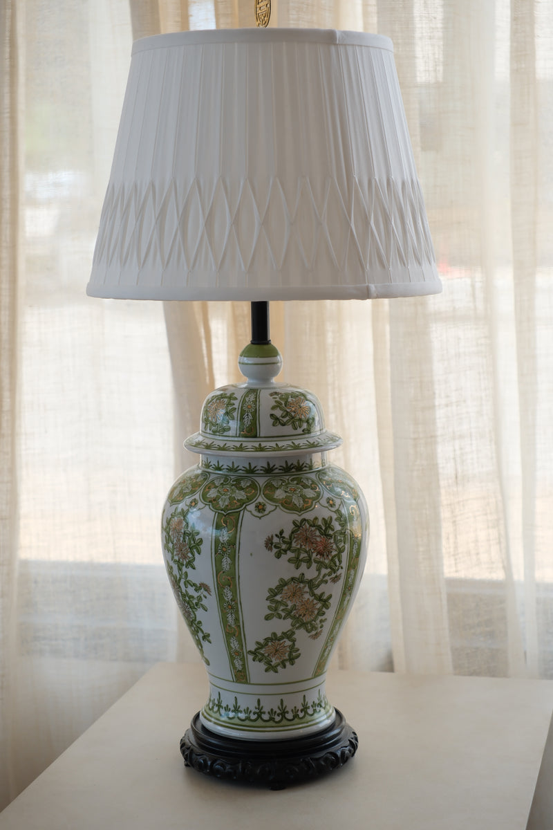 Lamp green
