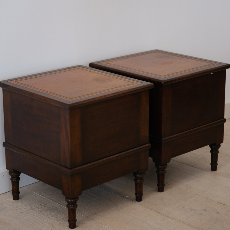 VTG Chinese Square Wooden Stool or Side Table