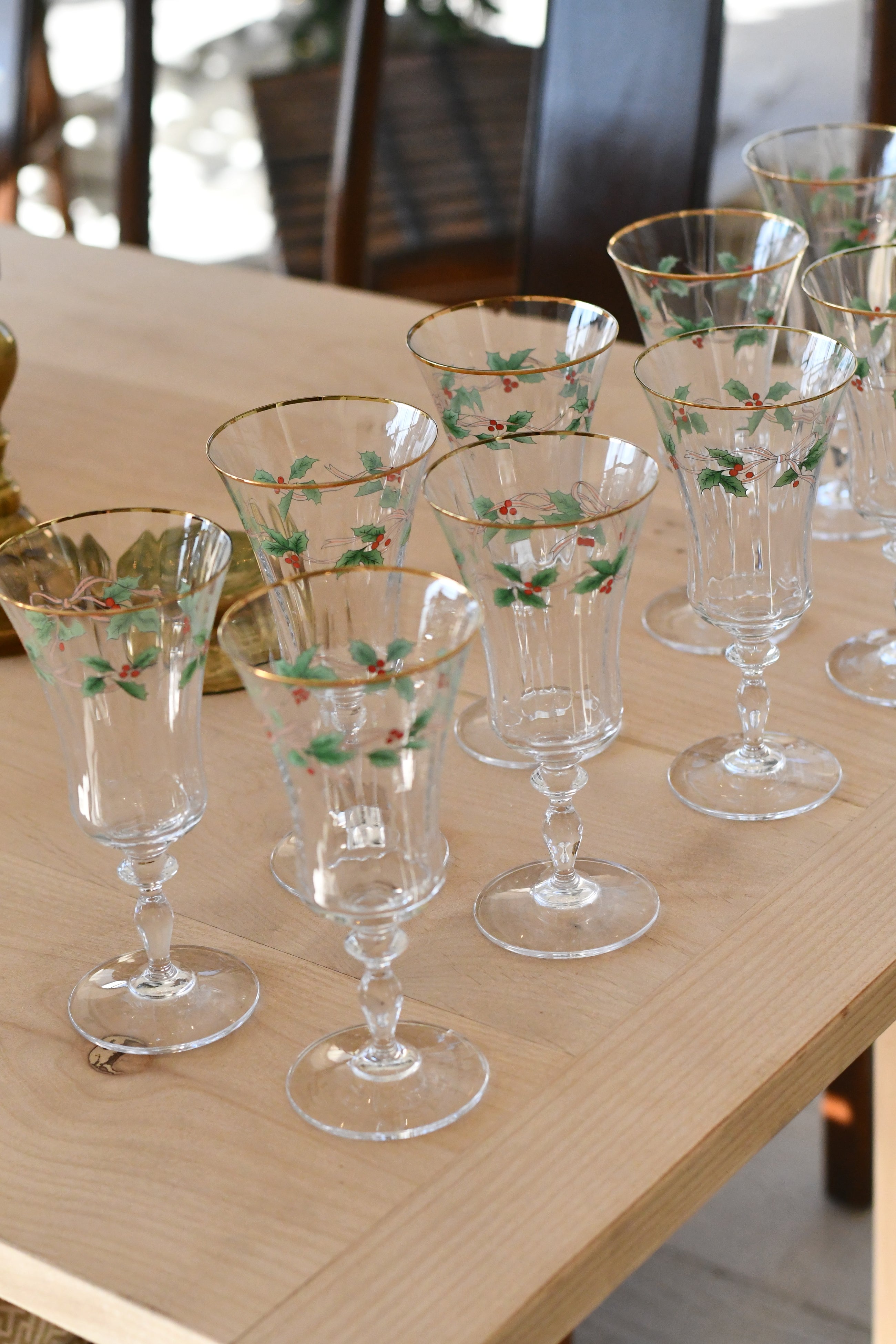 Mikasa Ribbon Holly Water Goblets - Set of 10