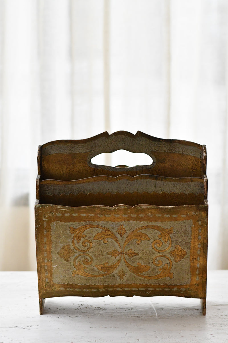 Florentine Mag Rack