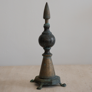 VTG Footed Brass Finial