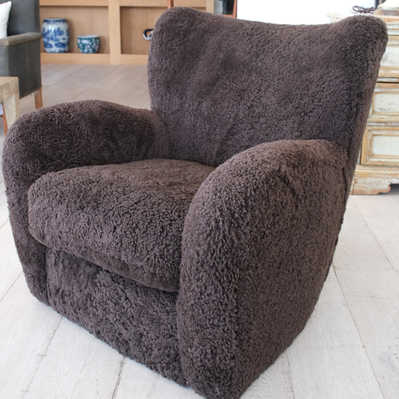 Amelie Chair Cocoa Shearling