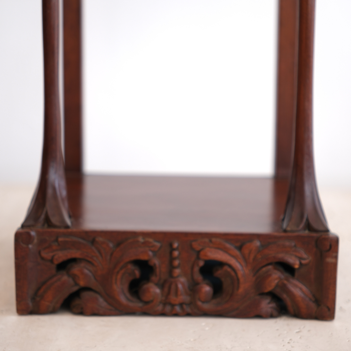 Hanging Pagoda Shelf