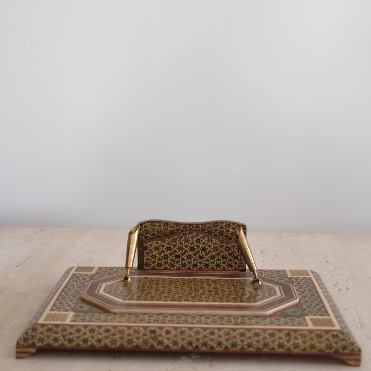 Inlay Letter Holder