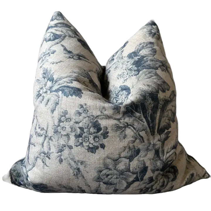 Rowynn Pillow