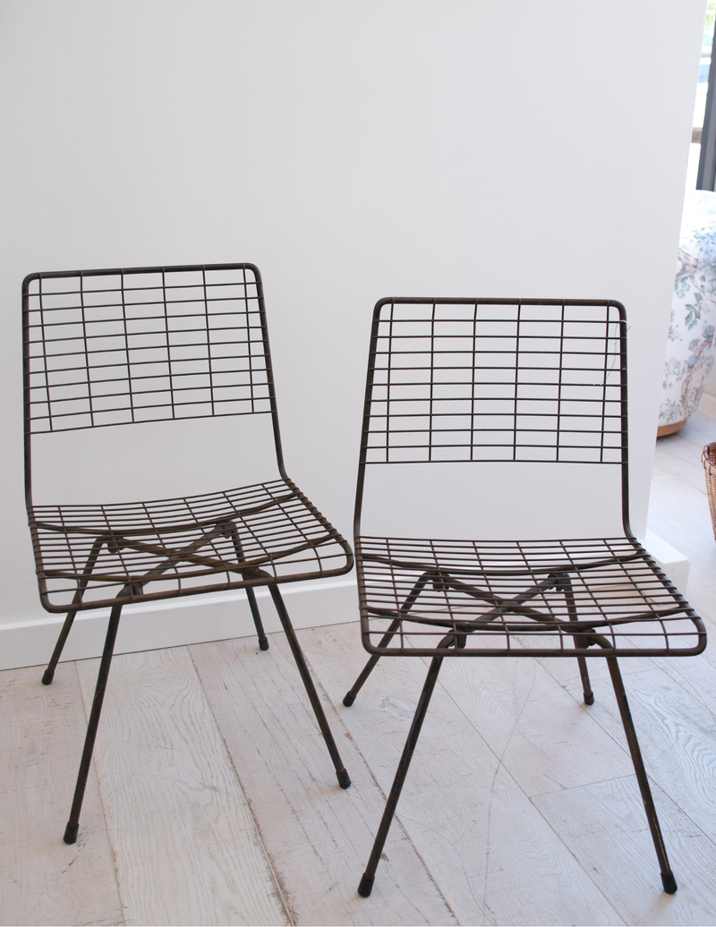 Vintage MCM Wire Chairs set of 4