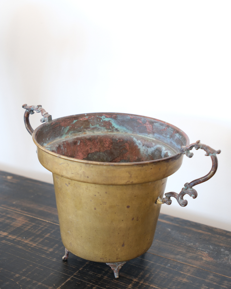 Brass Planter with claw feet- Round