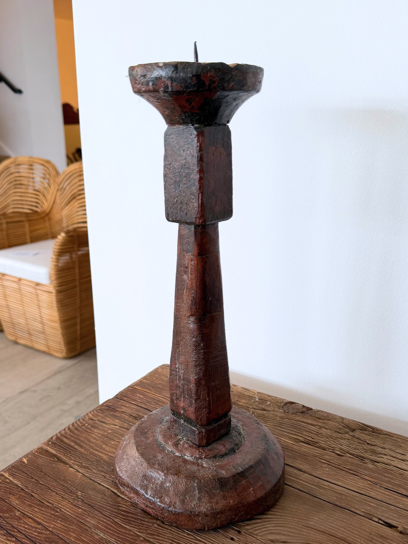 The Vasper Candle Stand